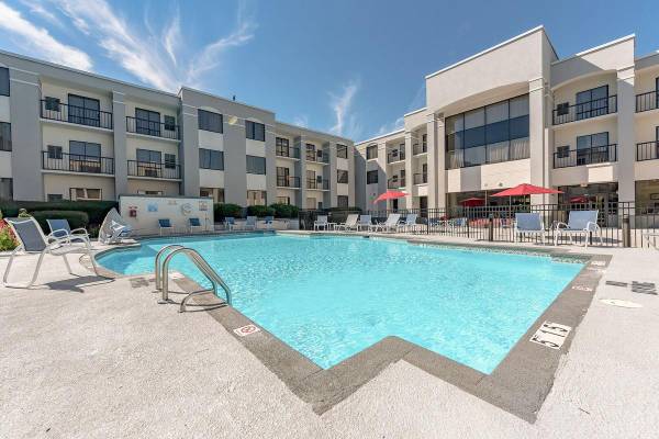 Lease Today Get Month 3 FREE at Vivo Living Raleigh - apts/housing for rent - apartment rent