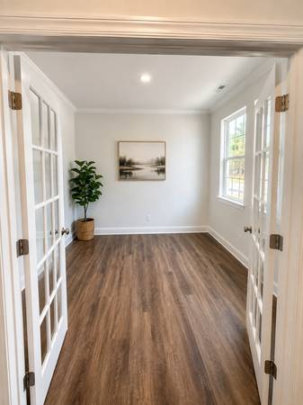 Like NEW 4-bedroom, 3-bathroom home in the desirable StoneRiver Subdiv - apts/housing for rent - apartment rent -... picture