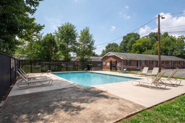 First-Floor 2 Bedroom Apartments Near Elon University - apts/housing for rent - apartment rent picture