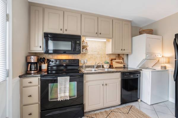 First-Floor 2 Bedroom Apartments Near Elon University - apts/housing for rent - apartment rent picture
