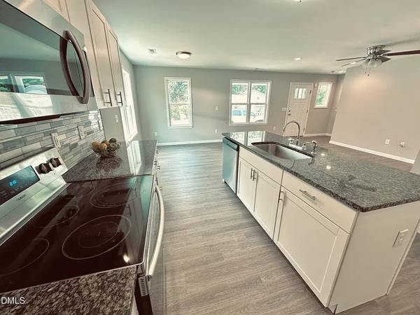 4 BR/3 Bath House for rent near downtown Carrboro - apts/housing for rent - apartment rent picture