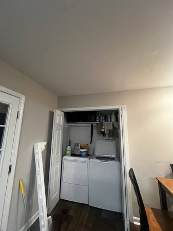 Perfect for single families and, lot of land to enjoy outside duties. - apts/housing for rent - apartment rent -... picture