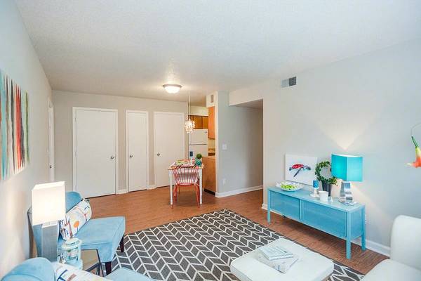 FOREST POINTE APARTMENTS - 🔥 MOVE IN SPECIAL + Reduced Rates🔥 - apts/housing for rent - apartment rent picture