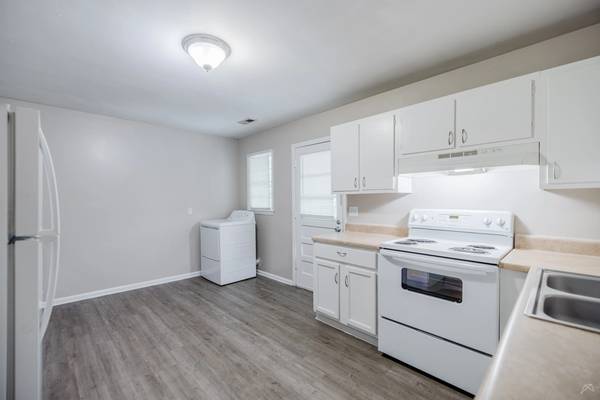 FOREST POINTE APARTMENTS - 🔥 MOVE IN SPECIAL + Reduced Rates🔥 - apts/housing for rent - apartment rent