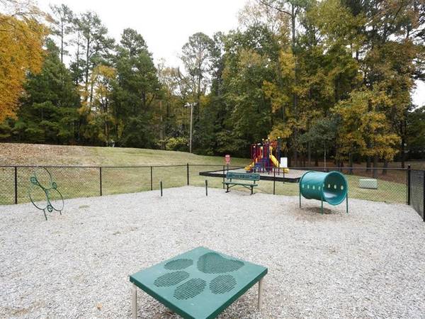 Oh my! What a gorgeous place! See this 2 bed, 1.5 bath for yourself! - apts/housing for rent - apartment rent -... picture