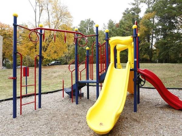 Oh my! What a gorgeous place! See this 2 bed, 1.5 bath for yourself! - apts/housing for rent - apartment rent -... picture