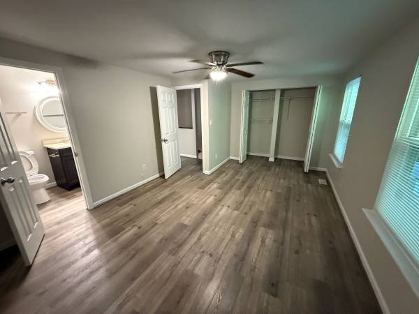 North Raleigh townhouse - apts/housing for rent - apartment rent picture