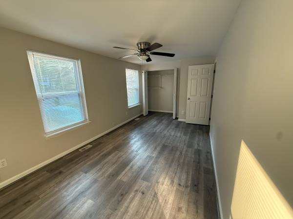 North Raleigh townhouse - apts/housing for rent - apartment rent picture