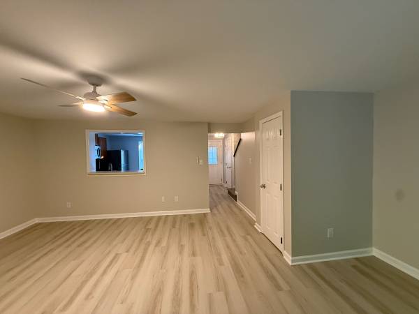 North Raleigh townhouse - apts/housing for rent - apartment rent picture