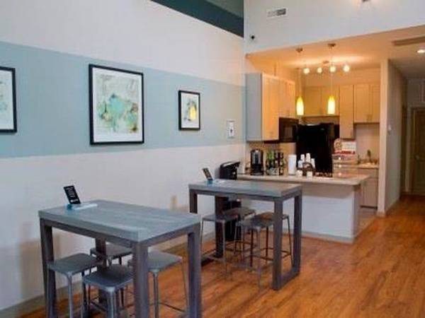 Looking for a beautiful space? You've come to the right place! - apts/housing for rent - apartment rent picture