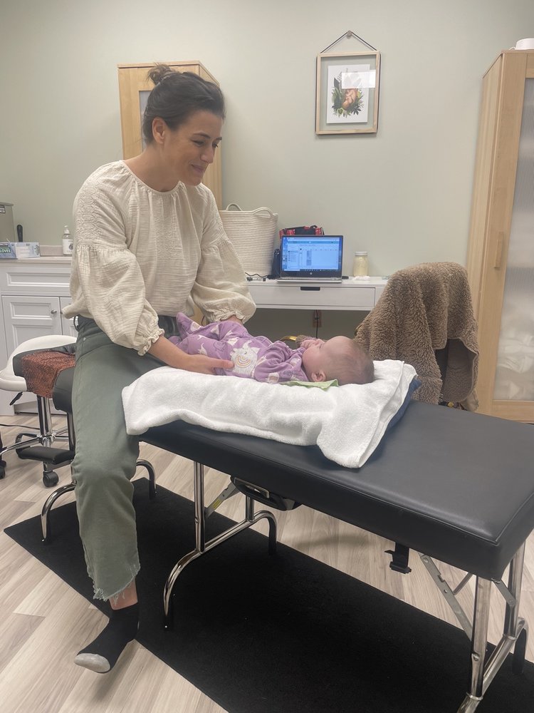 Breezy Chiropractic - Family Wellness Center picture