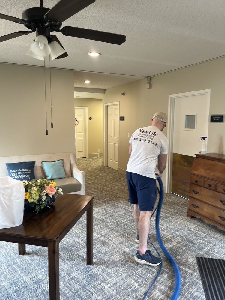 New life Carpet Cleaning Services picture