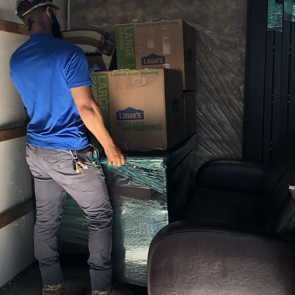 A to B Moving Service picture