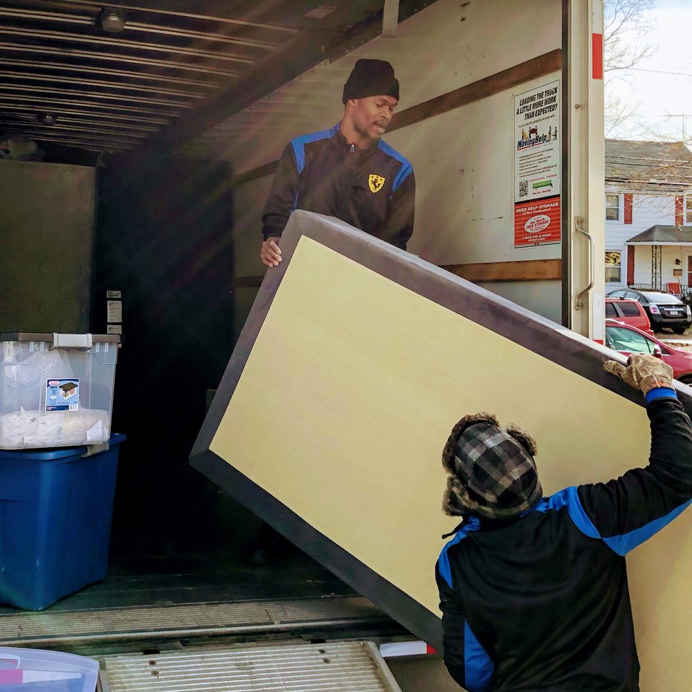A to B Moving Service picture